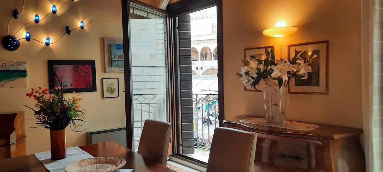 Padovaresidence Apartments - Vista Piazza Delle Erbe E Palazzo Della Ragione Extérieur photo