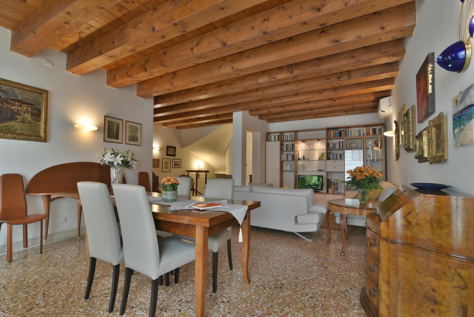 Padovaresidence Apartments - Vista Piazza Delle Erbe E Palazzo Della Ragione Extérieur photo